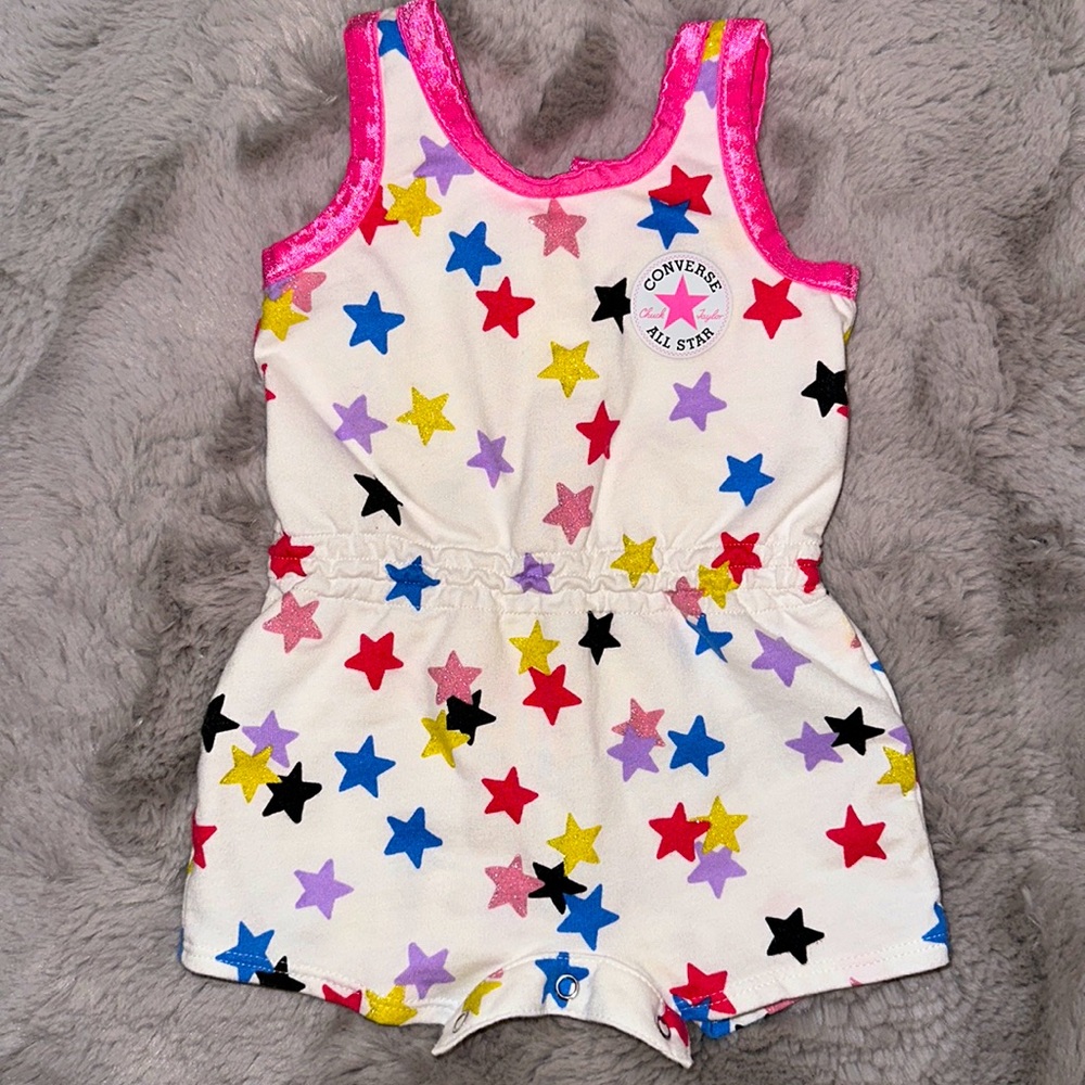 Converse romper